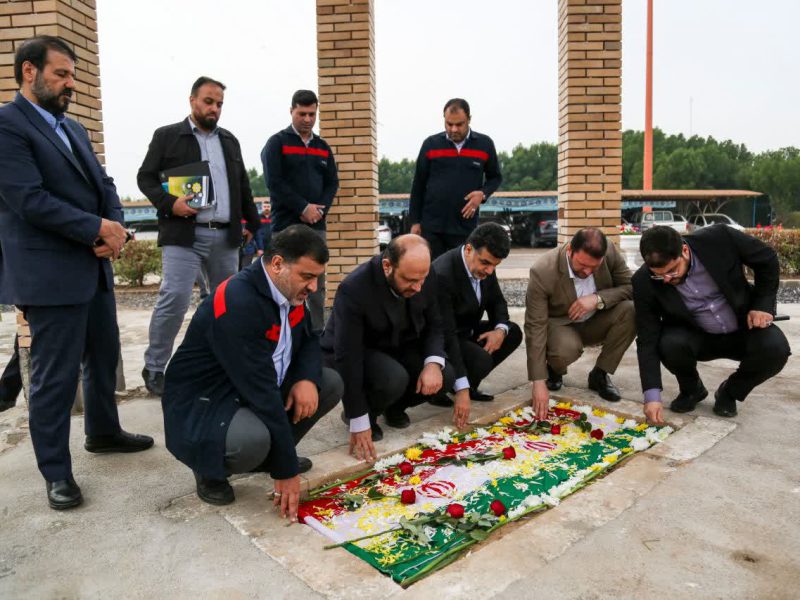 گزارش تصویری حضور مدیر عامل صندوق بازنشستگی کشور و مدیر عامل هلدینگ سرمایه گذاری صبا انرژی در شرکت فولاد اکسین خوزستان